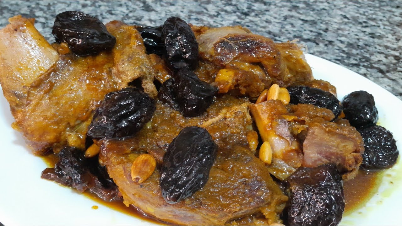 محمر  الوهراني حلو ومالح sucre sale   كامل الي يذوقه عندي يعجبه واللحم يجيك محمر بدون فرن