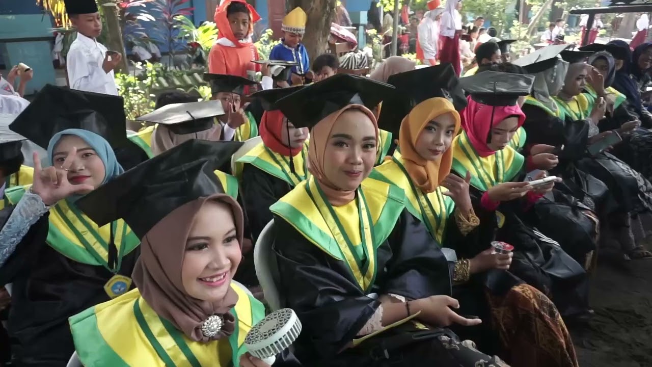 Perpisahan SDN NGASTEMI 1 tahun 2023  is the best