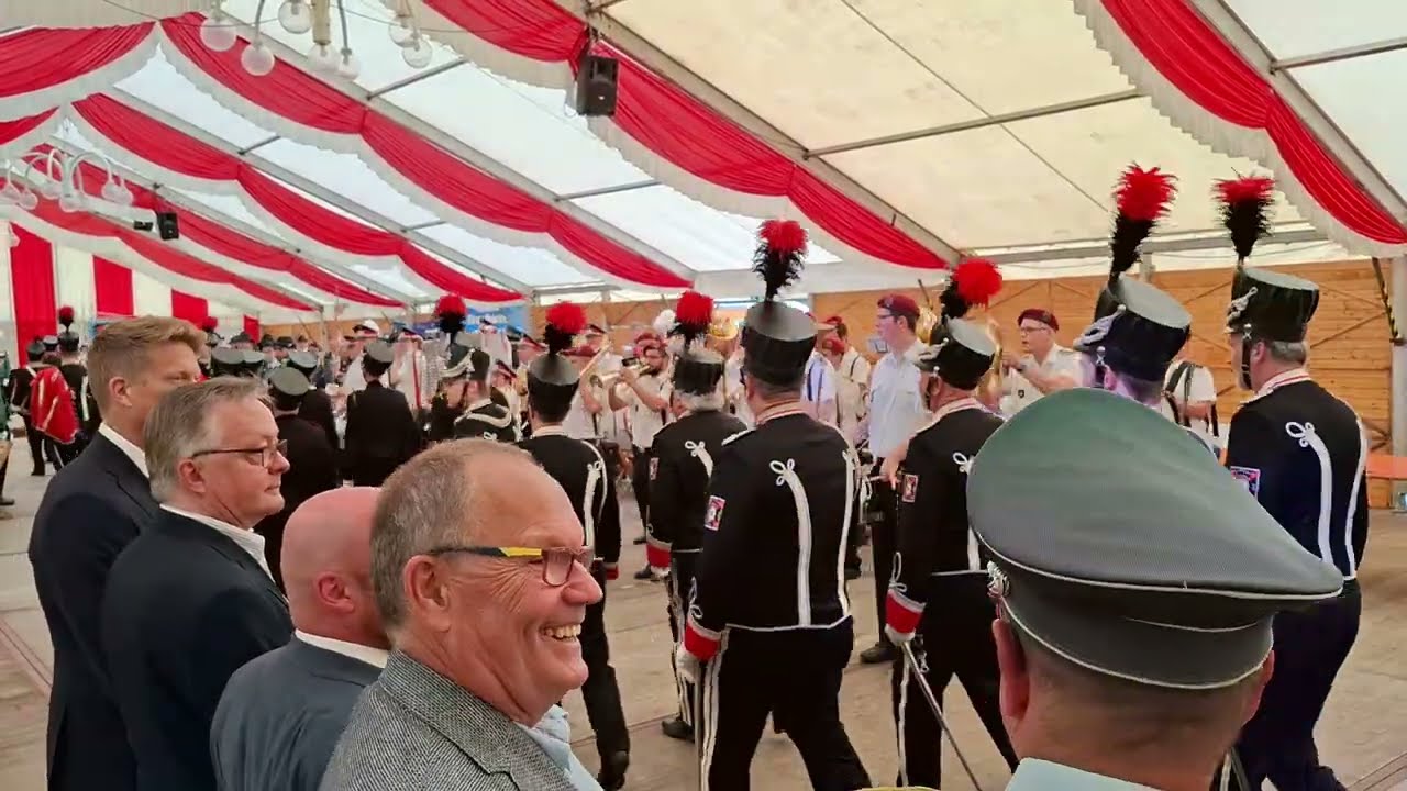 SZ Kölns RoThe | REGIMENTSGRUSS - mit Locken