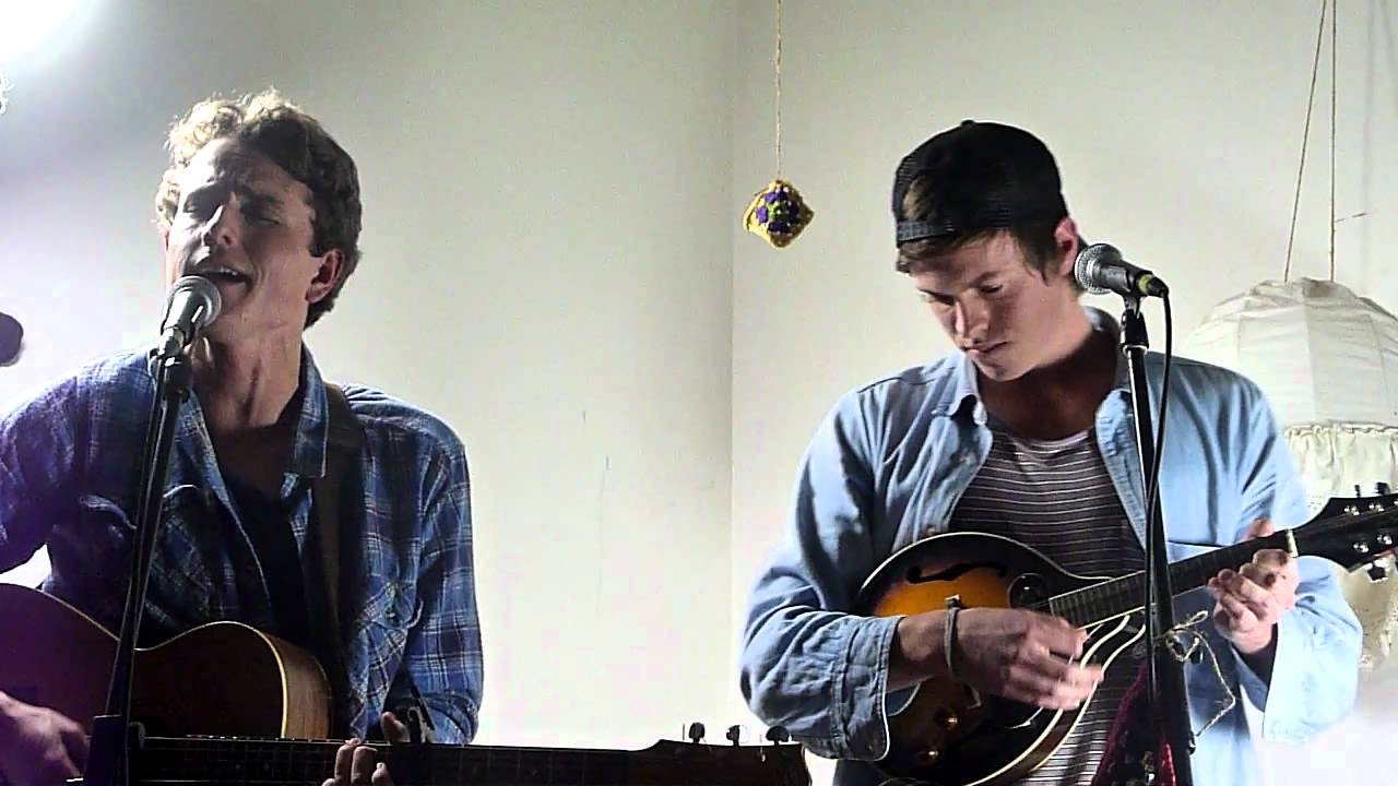 Patrick James Feat Scotty Stevens- Burn Away live @ The Smallest Gig 17.6.12