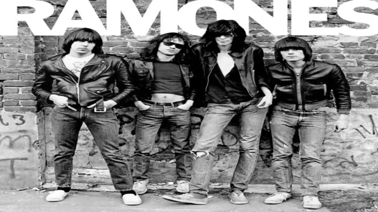 The Ramones- Blitzkrieg Bop (Arena Effect)