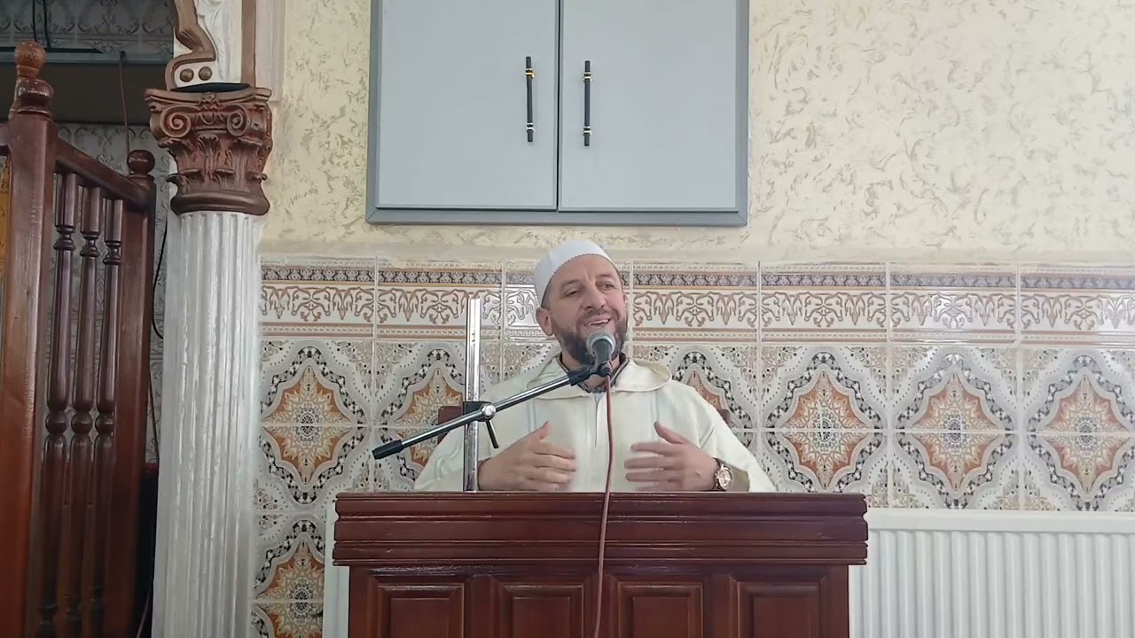 هذا ما ينبغي أن يكون عليه المؤمن في رمضان. 
