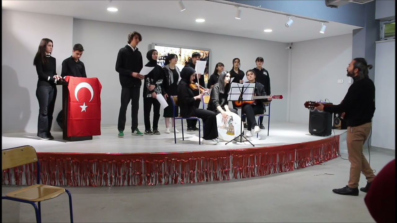 10 Kasım programından Pencere Açıldı Bilal oğlan. Atatürk'ün sevdiği şarkılar.