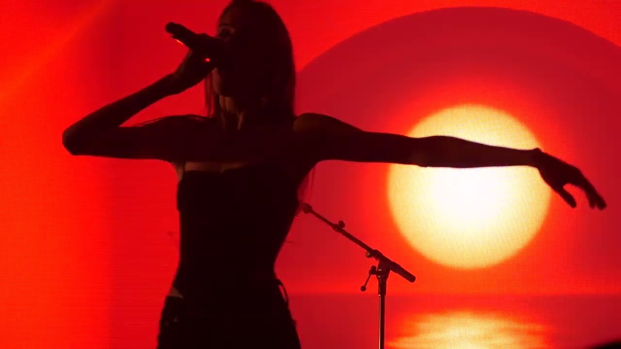Charlotte Cardin - Meaningless @ Elgin & Winter Garden Theatre in Toronto