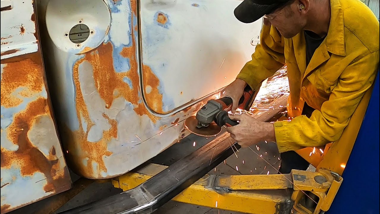 Why Would He Cut Up This 1965 Toyota FJ45?