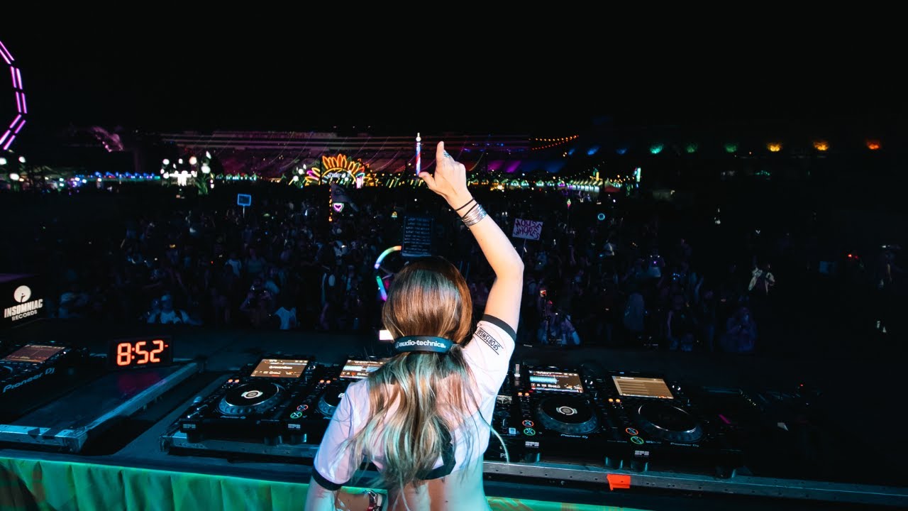 Jackie Hollander Live @EDC Las Vegas 2025 (Stereo Bloom)