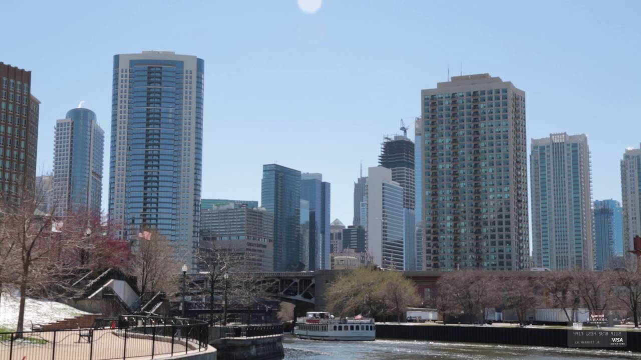 Tour Chicago Architecture in 15 Seconds