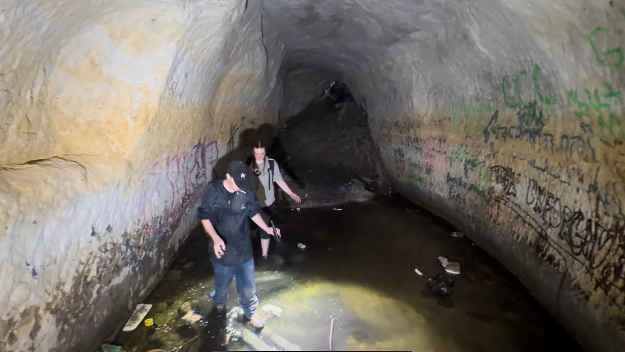 The Hive Cave system Saint Paul 