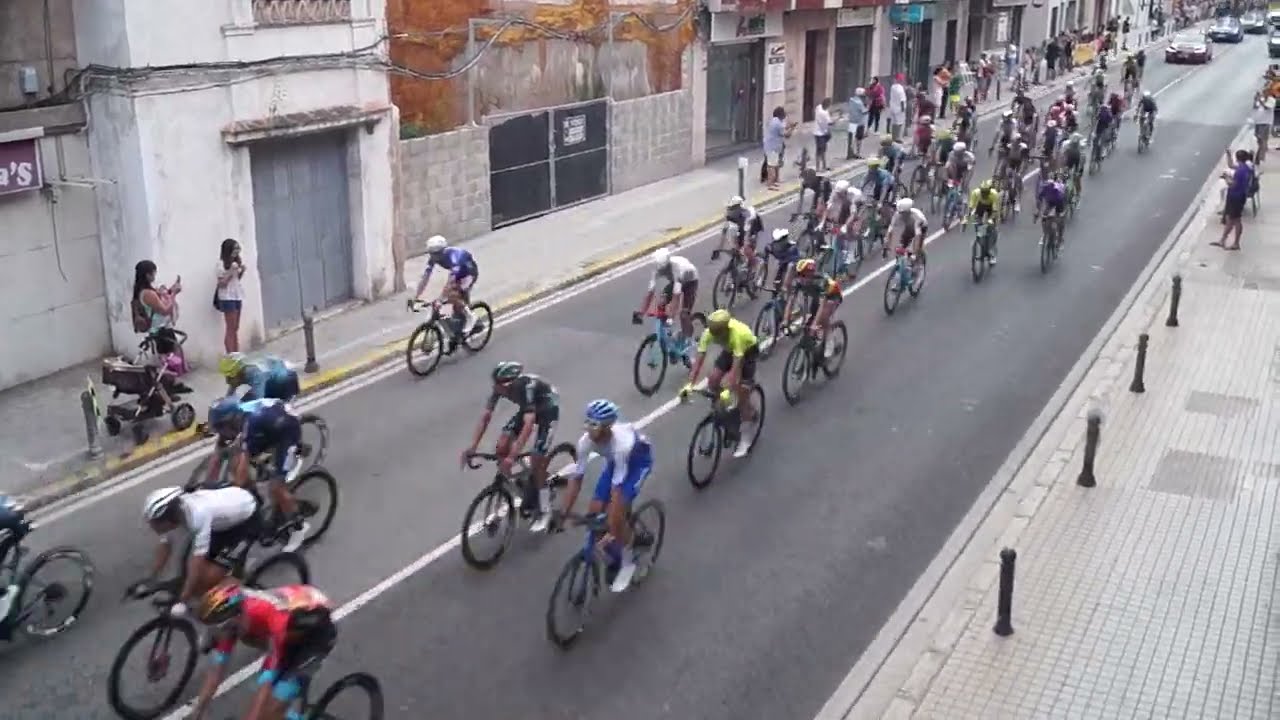 La Vuelta Ciclista a España 2023 pasando por Oliva