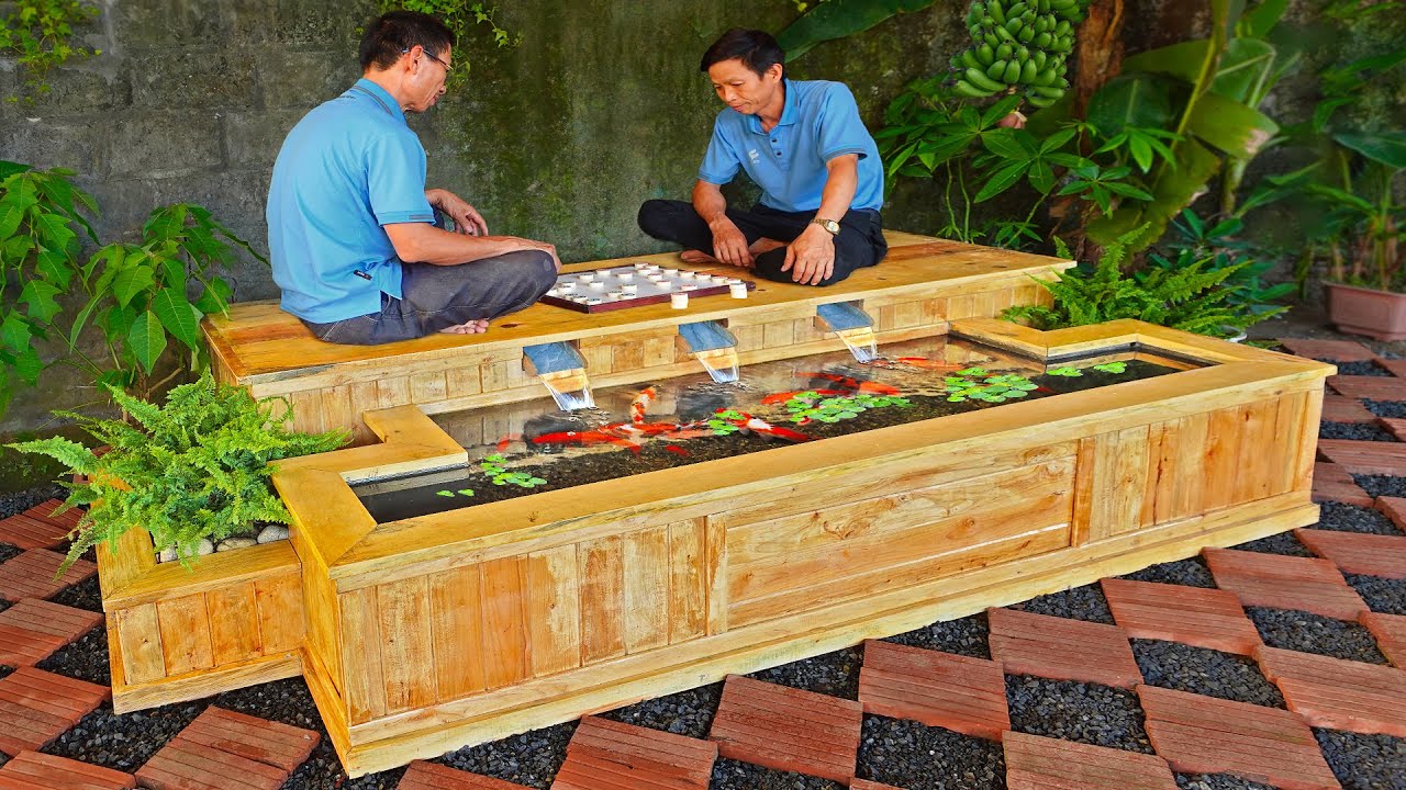 A great relaxing corner with aquarium and chessboard for weekend afternoons
