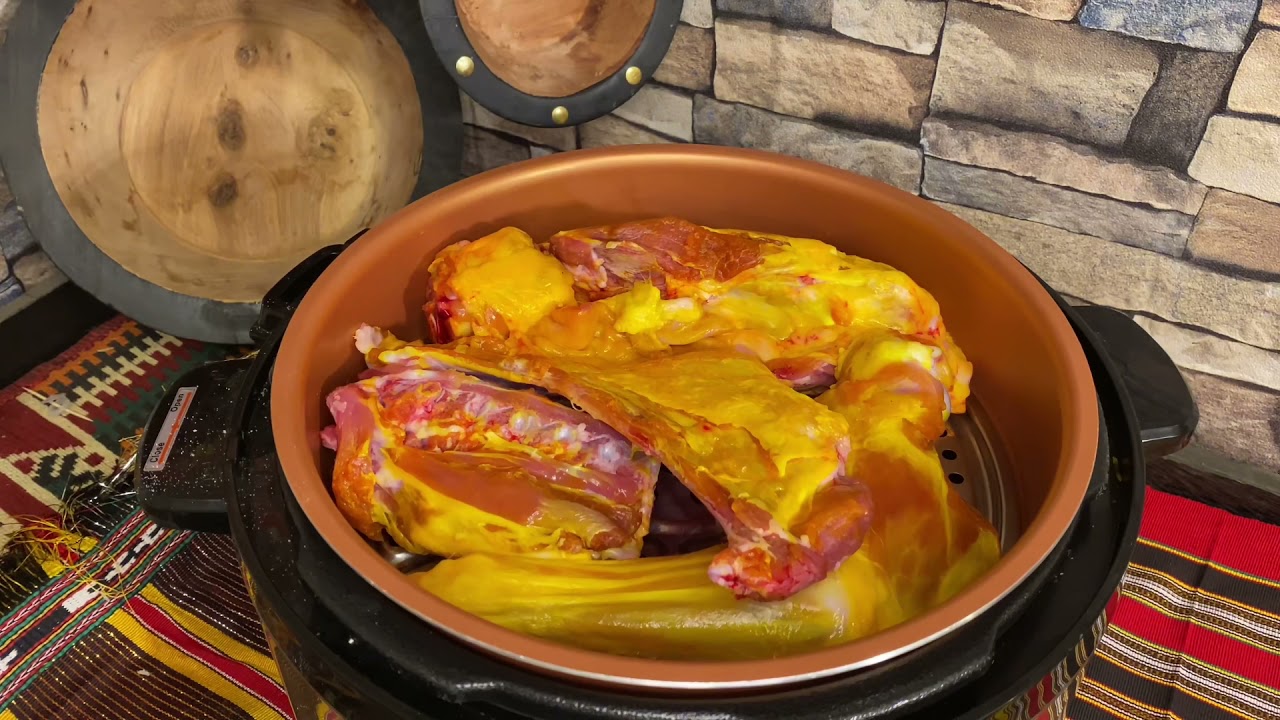 مندي اللحم بقدر الضغط الكهربائي