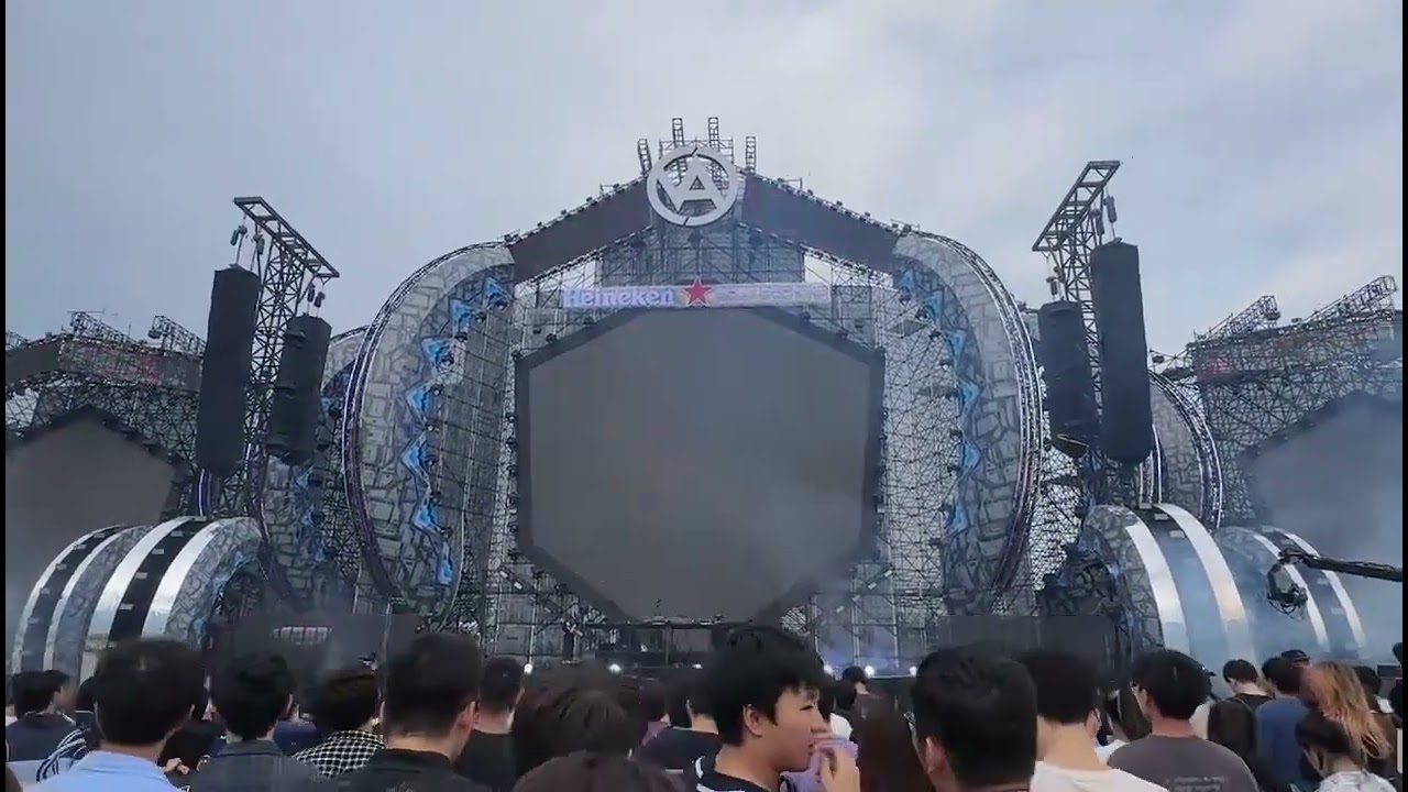 SAMPLIFIRE - LIVE @ Vision & Colour Music Festival, Zhuhai China 2024