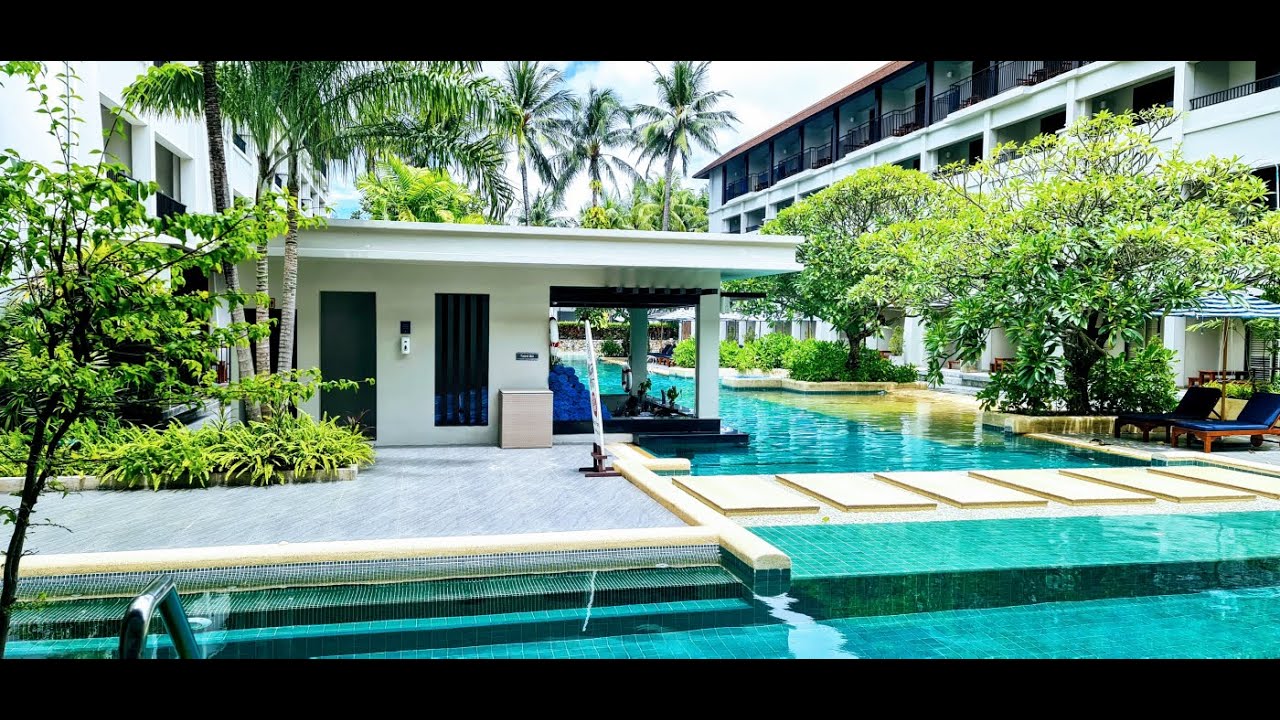 DoubleTree Phuket Banthai Resort, Thailand - Review of King Premium Pool Access Room 1145