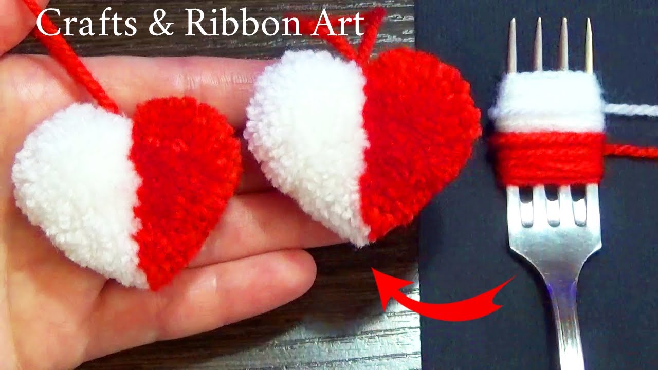 Super Easy Pom Pom Heart Making with Fork - Amazing Craft Ideas with Wool - How to Make Yarn Heart