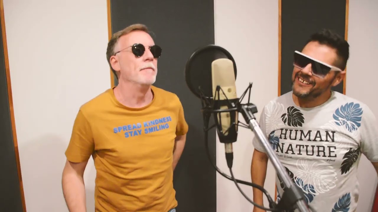 La Guitarra | Fusión Retro ft La Banda de Carlitos & Colorete Gianola (Video Oficial)