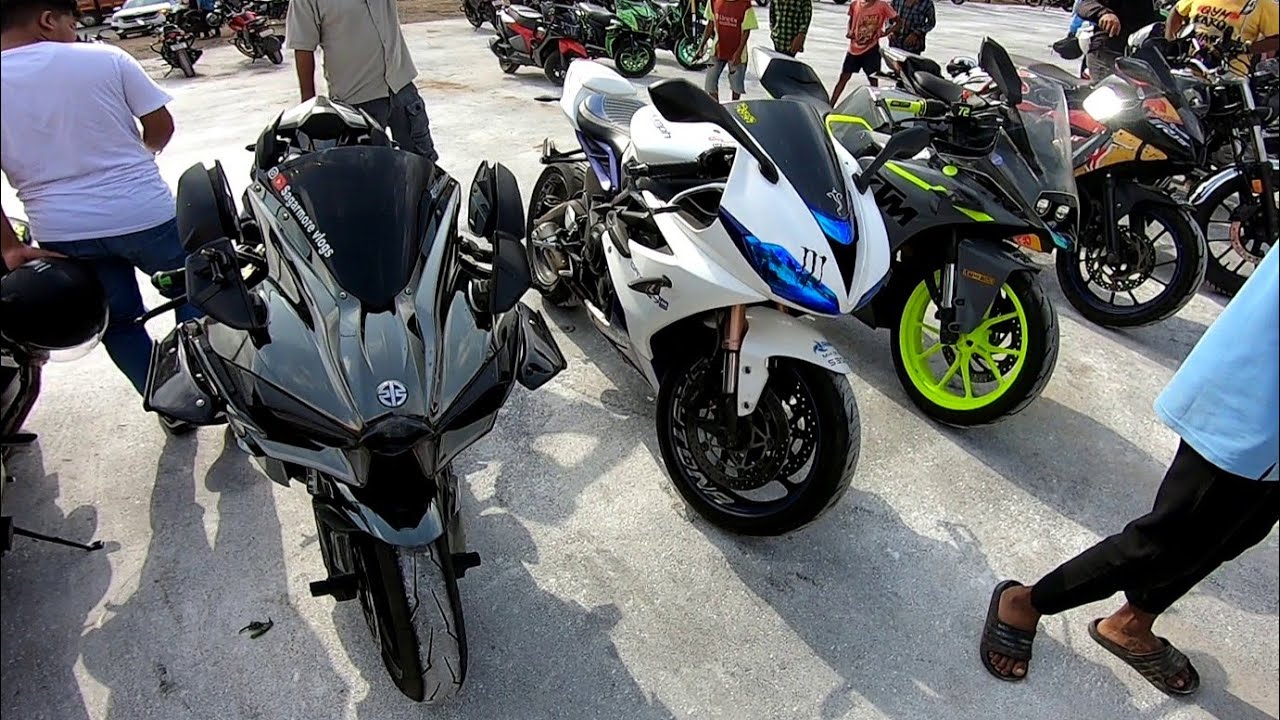 Ride to Ahura with Superbikes