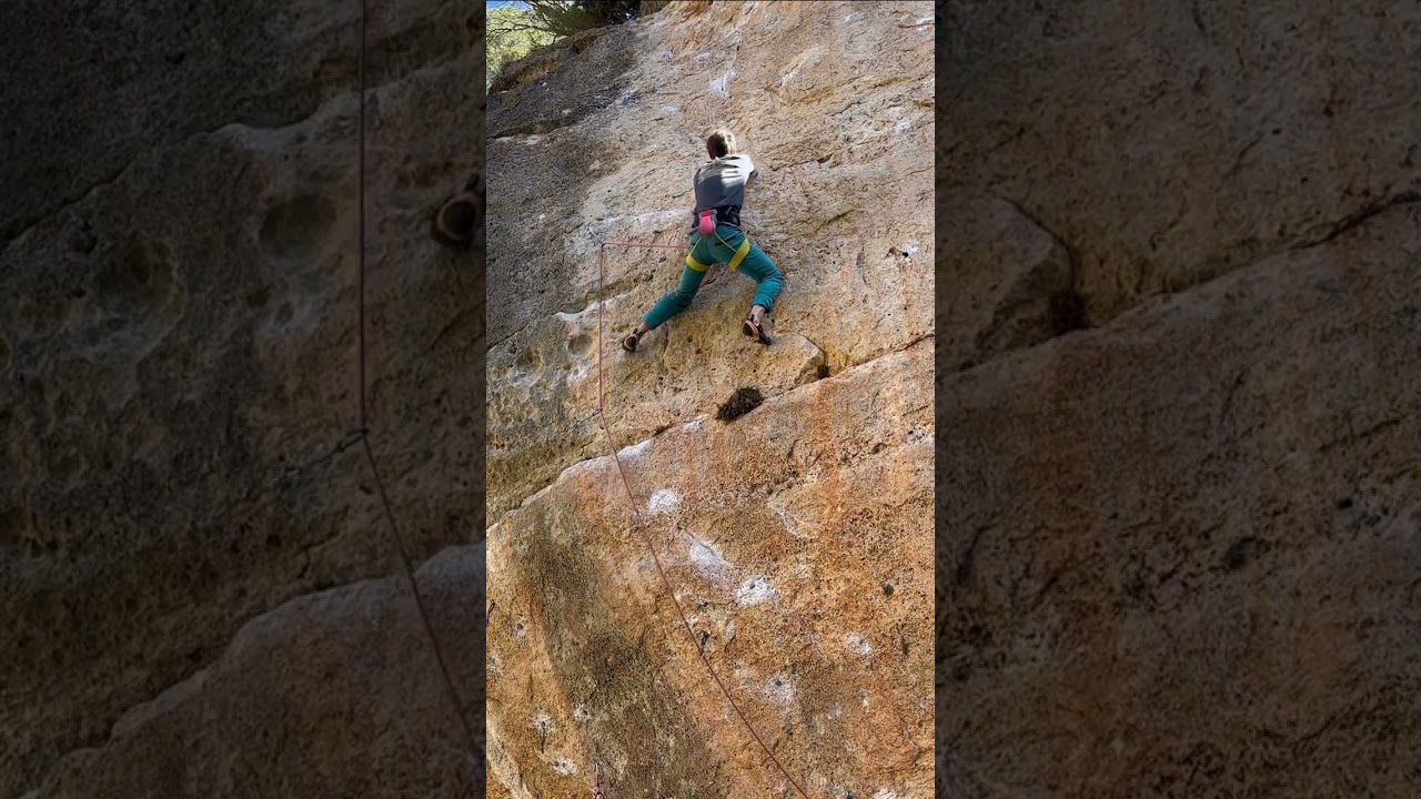 Bistec de Biceps 5.12c (7b+) - L&rsquo;olla - Siurana