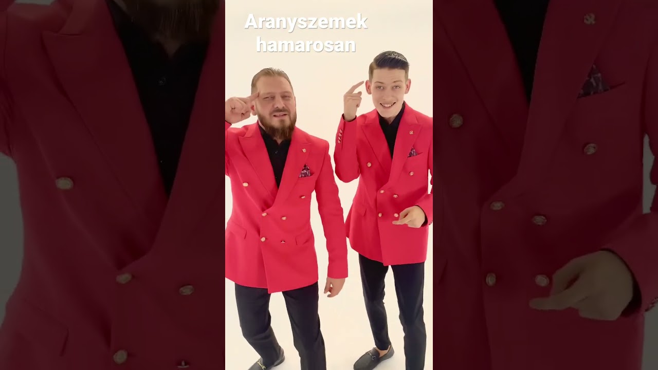 Aranyszemek forgat&aacute;s k&ouml;zben