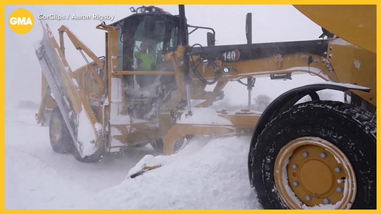 Major winter storm slams Midwest and East