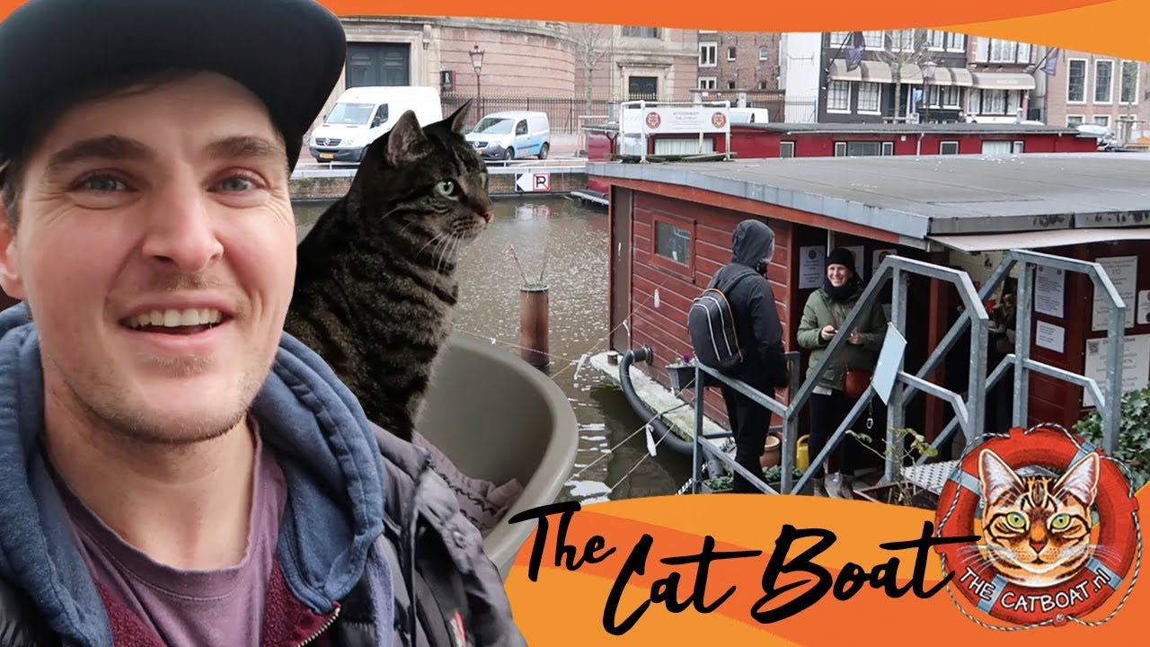 Exploring Amsterdam | De Poezenboot - The Cat Boat 🐈