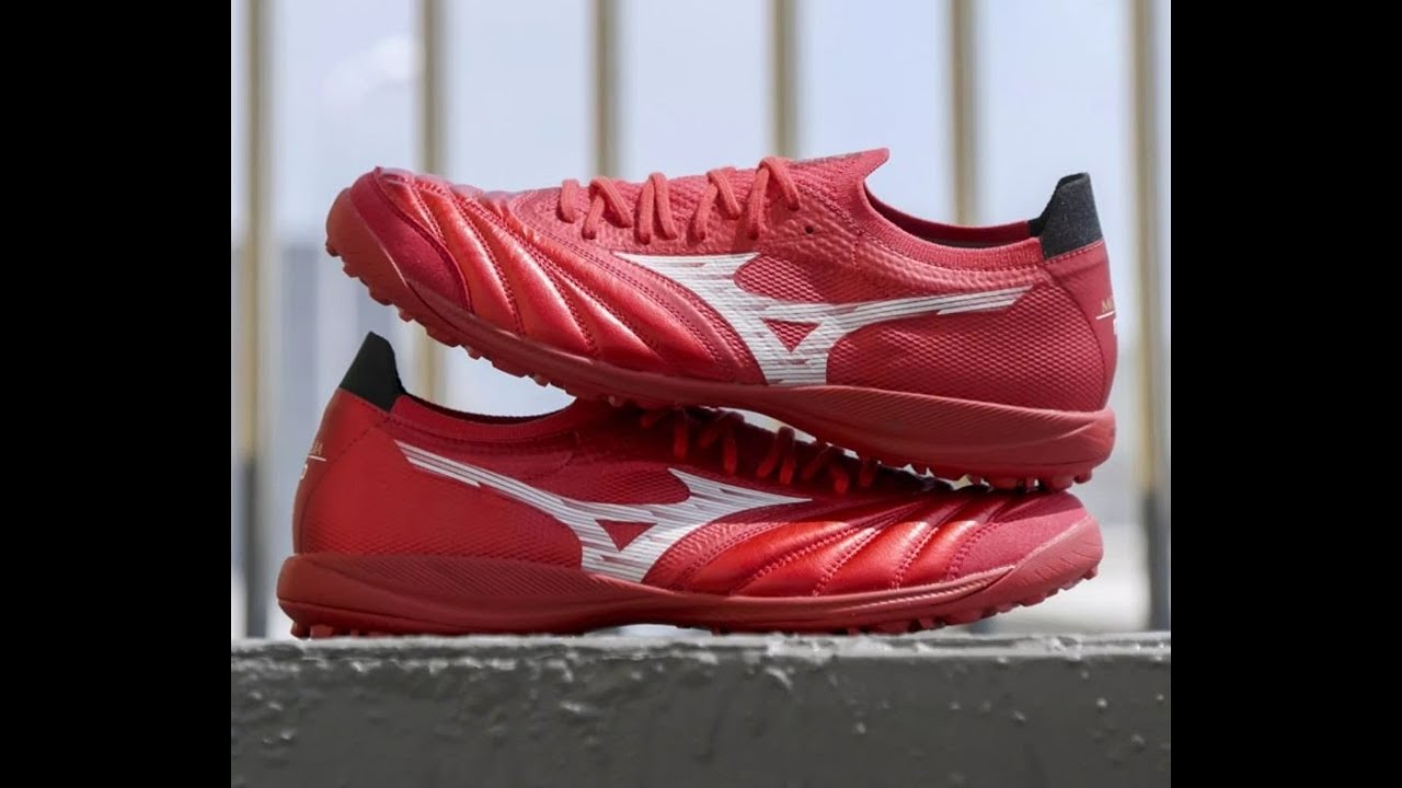 Review mẫu giày bóng đá sân cỏ nhân tạo giá niêm yết cao nhất hiện tại Mizuno Sala Beta TF Japan