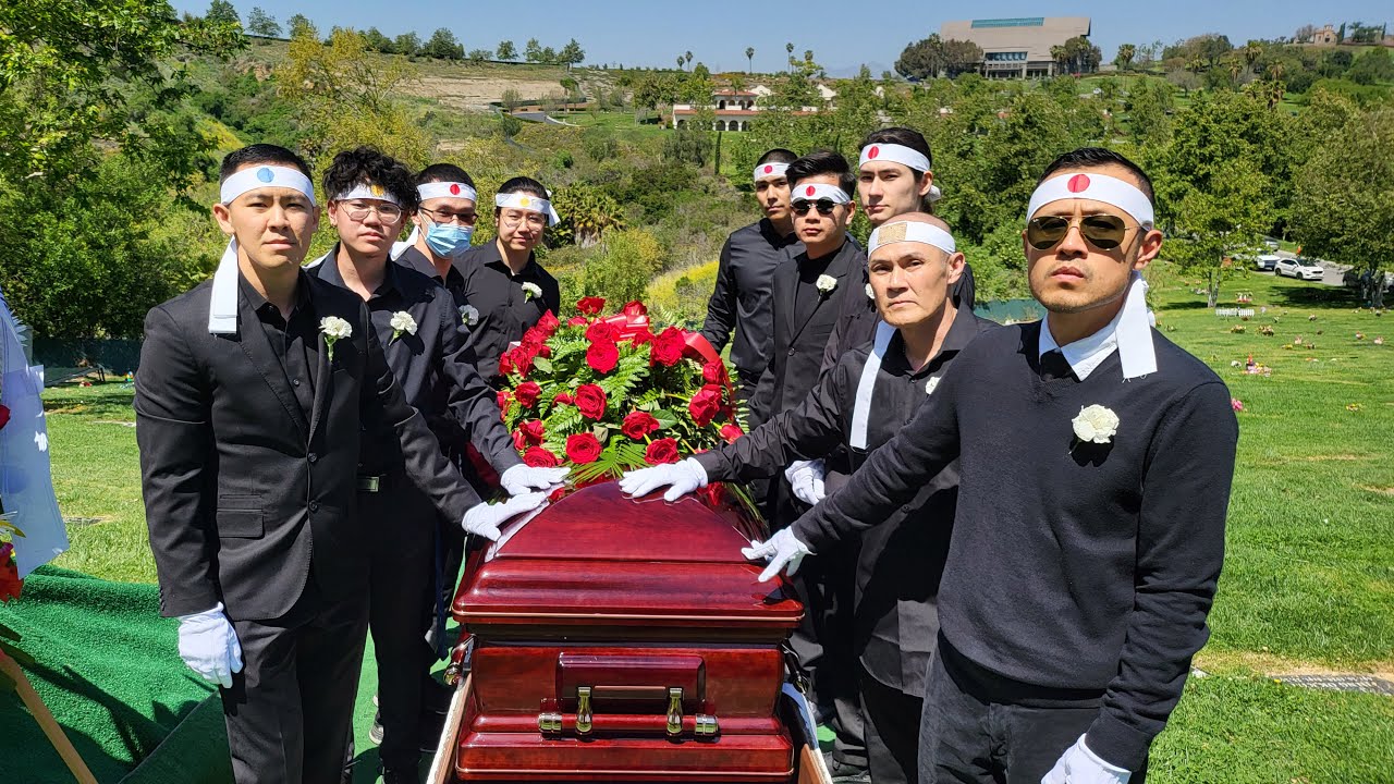 Grandma Pallbearers - Rose Hills 4/5/22