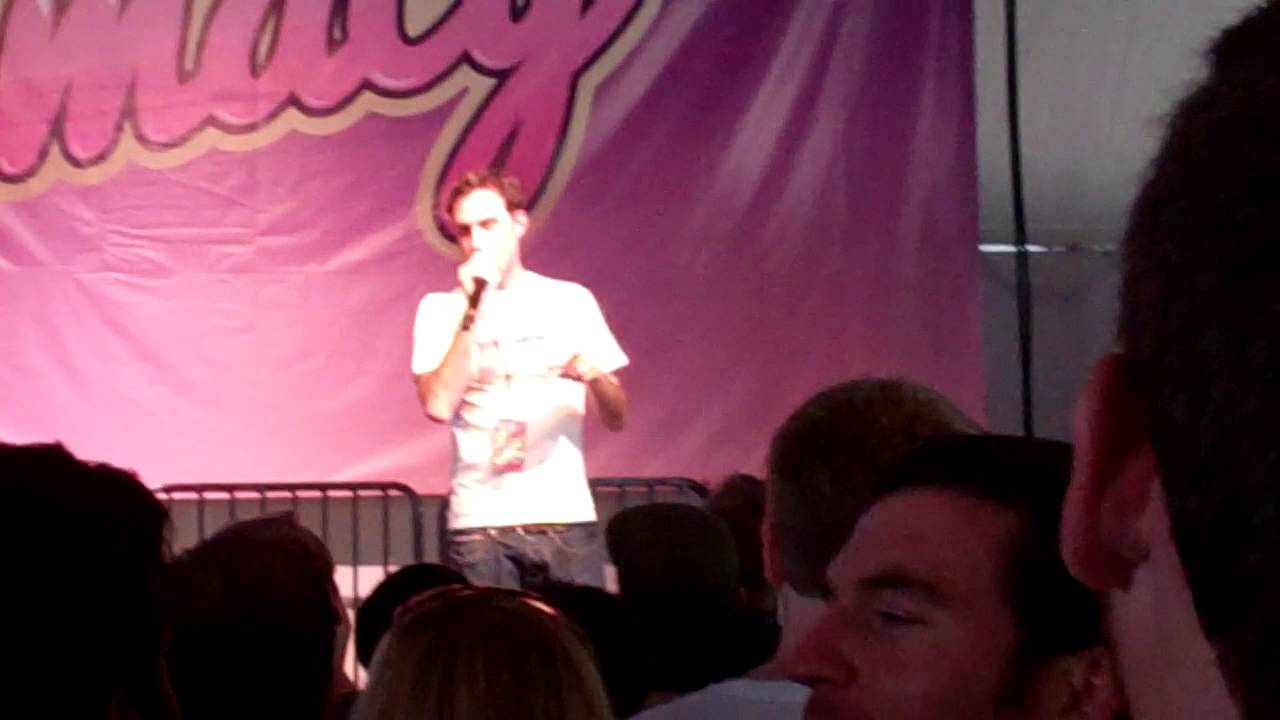 Beardyman at Festival Supreme.