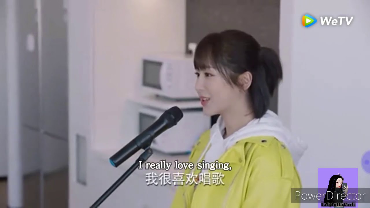 Tong Nian sings the Little Donkey