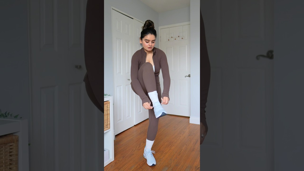 Gym outfit #Workout #glowmode #workoutfits #ad