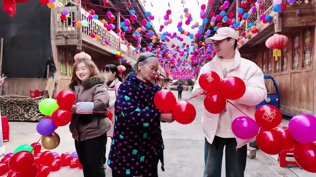 想你我想了那么久，春去秋来燕来又飞走，就这样默默想着你... #等你等了那么久 #祝两位新人永结同心百年好合 #农村婚礼 #婚礼宴席 #布置气球  #银洞山修歌