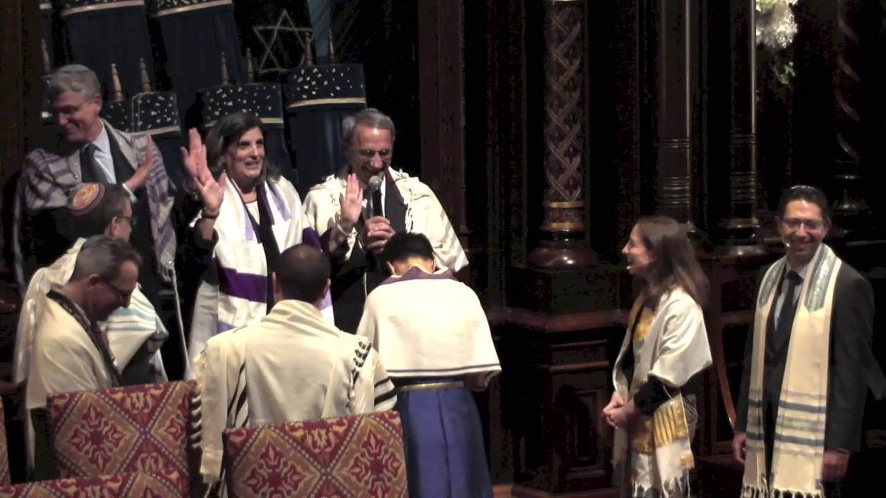 Installation of Rabbi Buchdahl: Ark Blessings