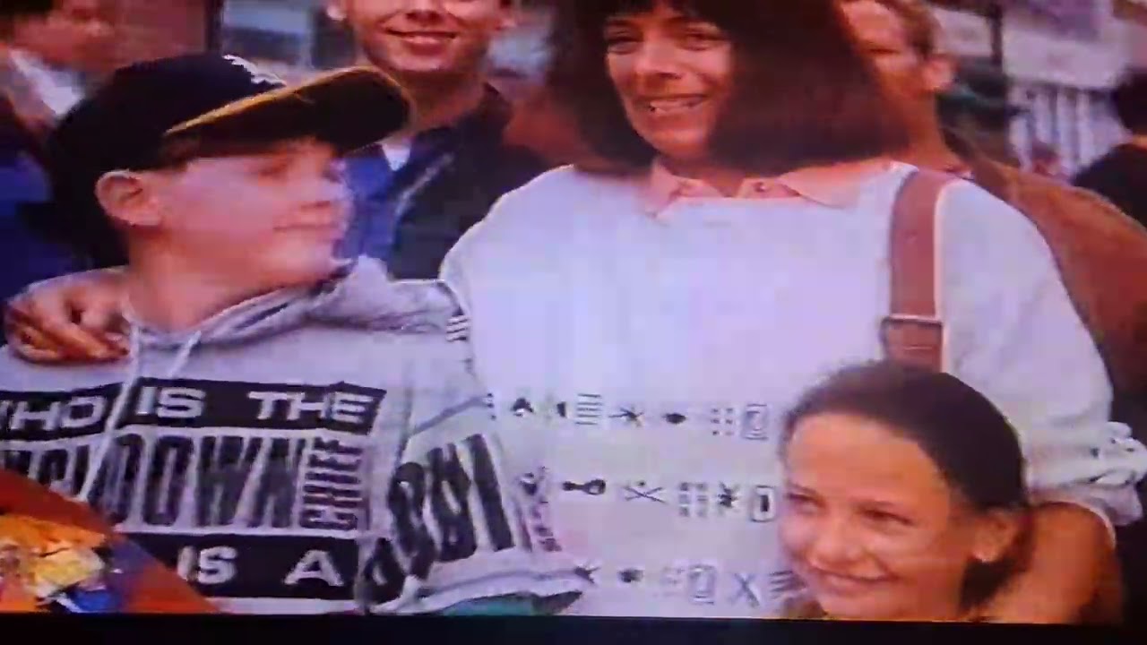 UK TELEVISION ADVERTS 1990!!