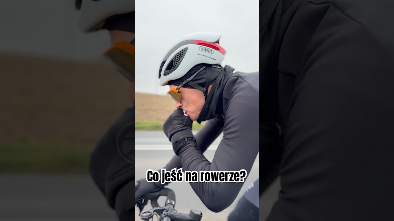 10 saszetek ryżu - tyle zjada kolarz podczas wyścigu!