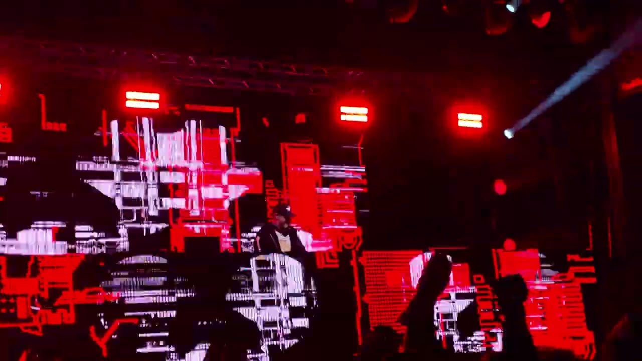 deadmau5 - Trumpet Dub (Live @ Igloofest Edmonton)