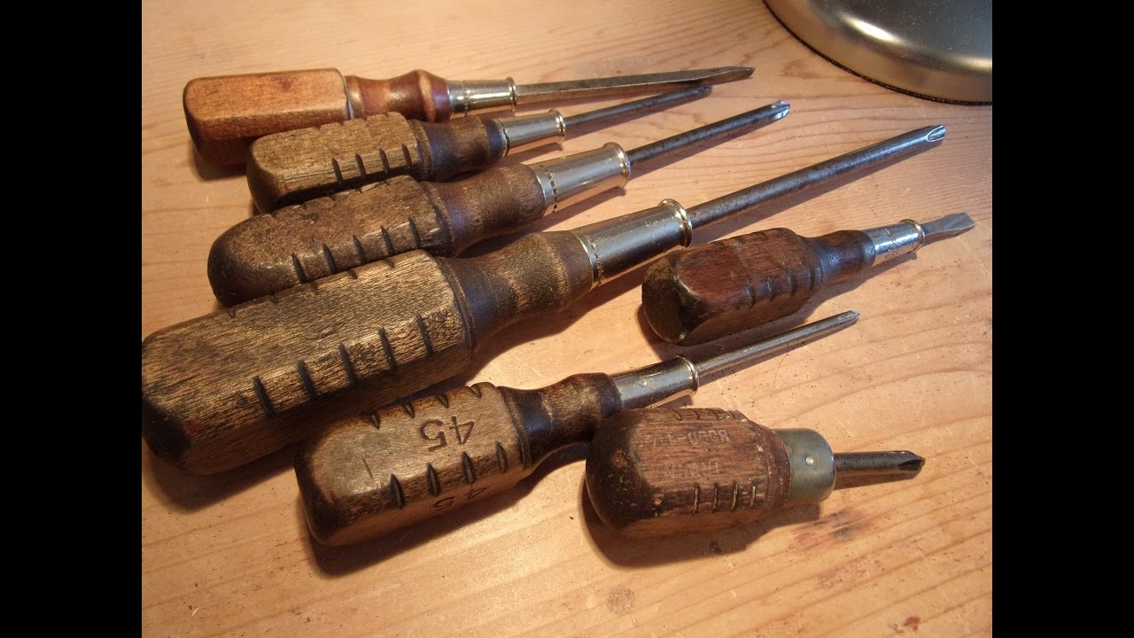 Wood Handle Screwdrivers are Awesome