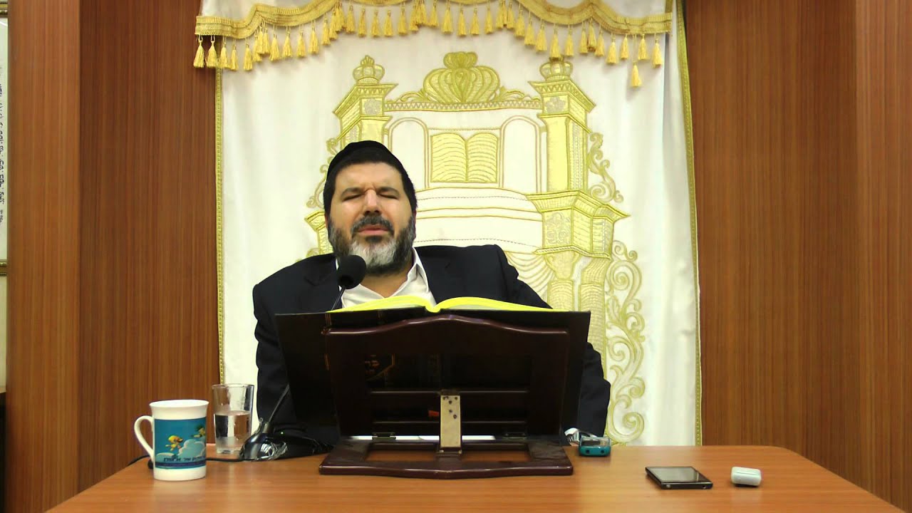הרב אופיר מלכה דיני קביעות סעודה בפת הבאה בכיסנין