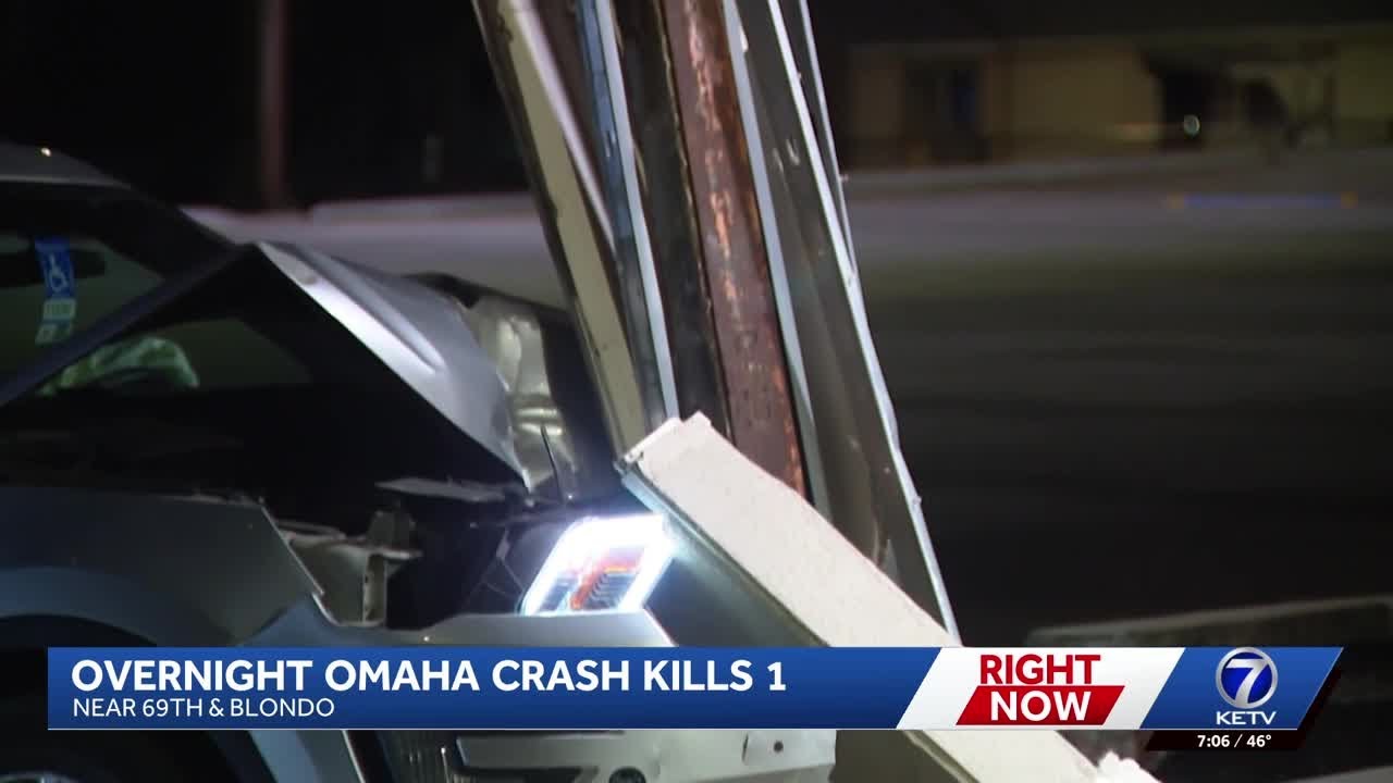 Man dead after crashing into Omaha church