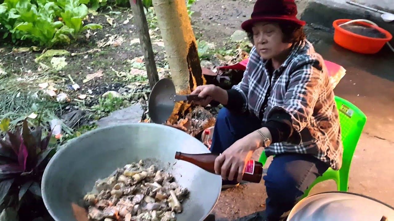 媽媽拿手菜原住民燒酒雞（家庭聚會）1