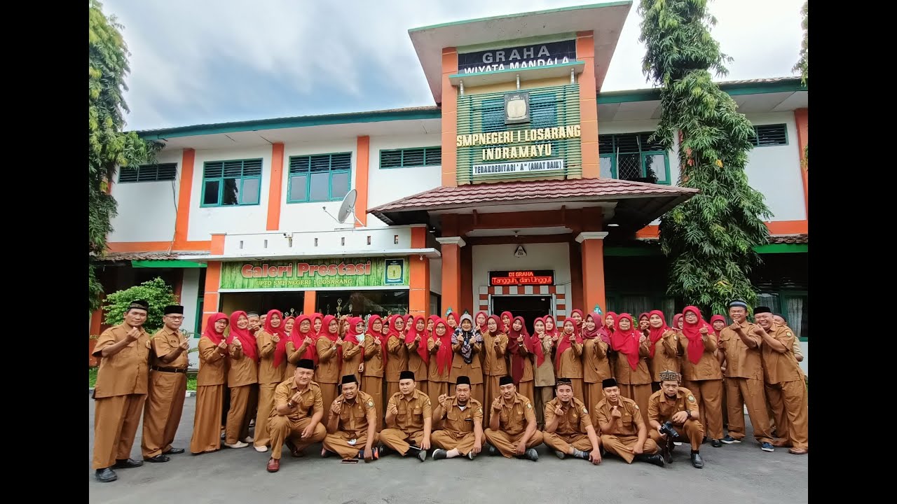 Video Profil SMPN 1 Losarang, Kabupaten Indramayu JABAR