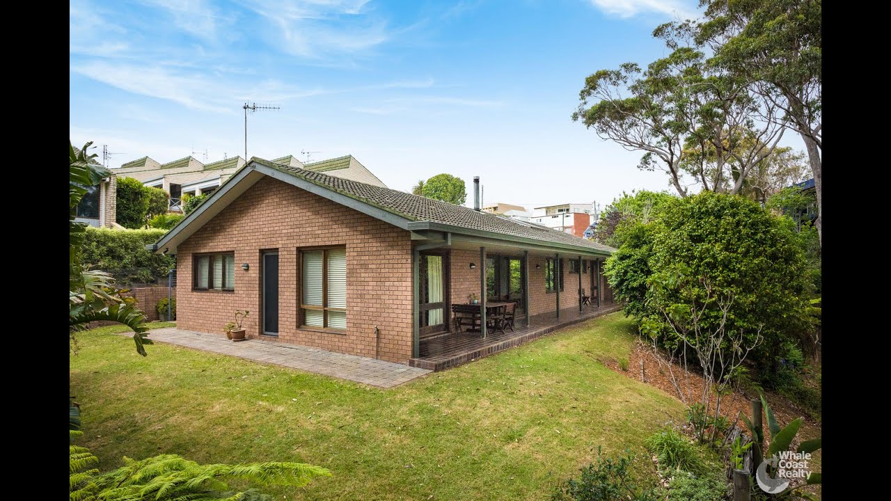 1 Angle Street, Narooma_with John Murray_Whale Coast Realty