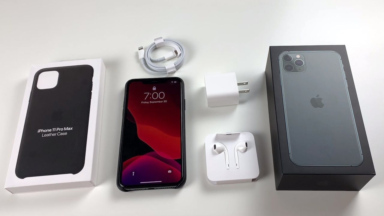 Распаковка iPhone 11 Pro Max: темно-зеленый!