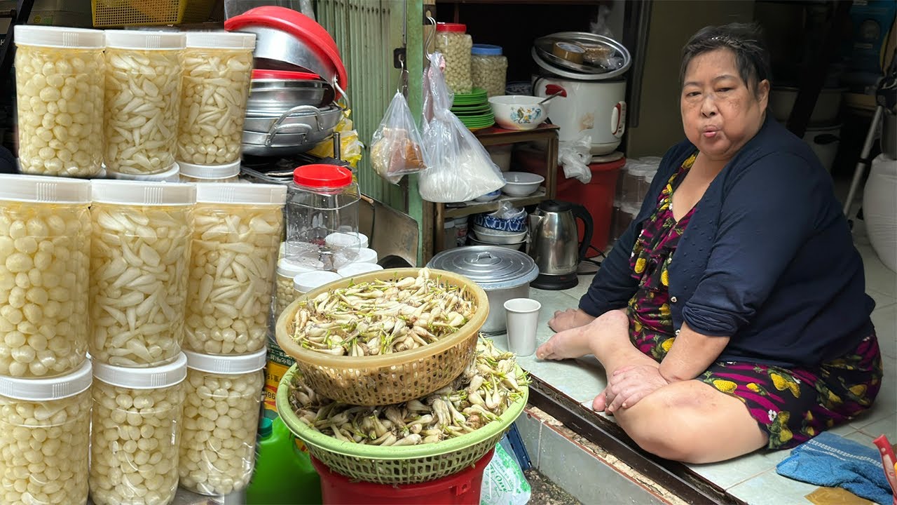 Cô Lệ Tạm Nghỉ Bán Cơm để Làm Củ Kiệu bán Tết dù Bệnh t.i.m khiến cô mất ngủ nói không nên tiếng