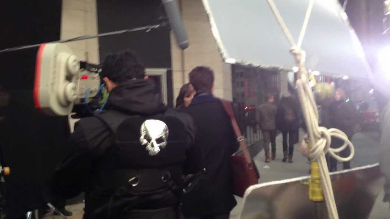 GLEE behind-the-sceenes: Lea Michele and Chris Colfer filming in NYC