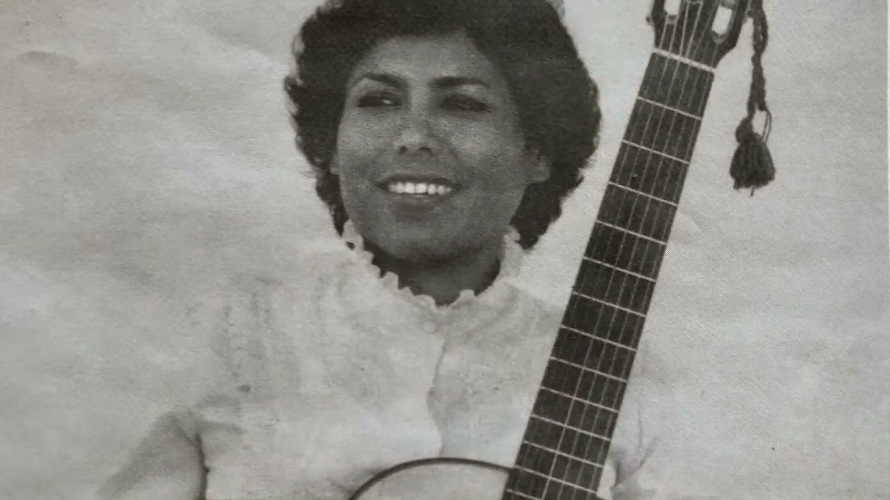 EL PLEBEYO (Felipe Pinglo Alva) vals -MARTINA PORTOCARRERO-Londres 1985