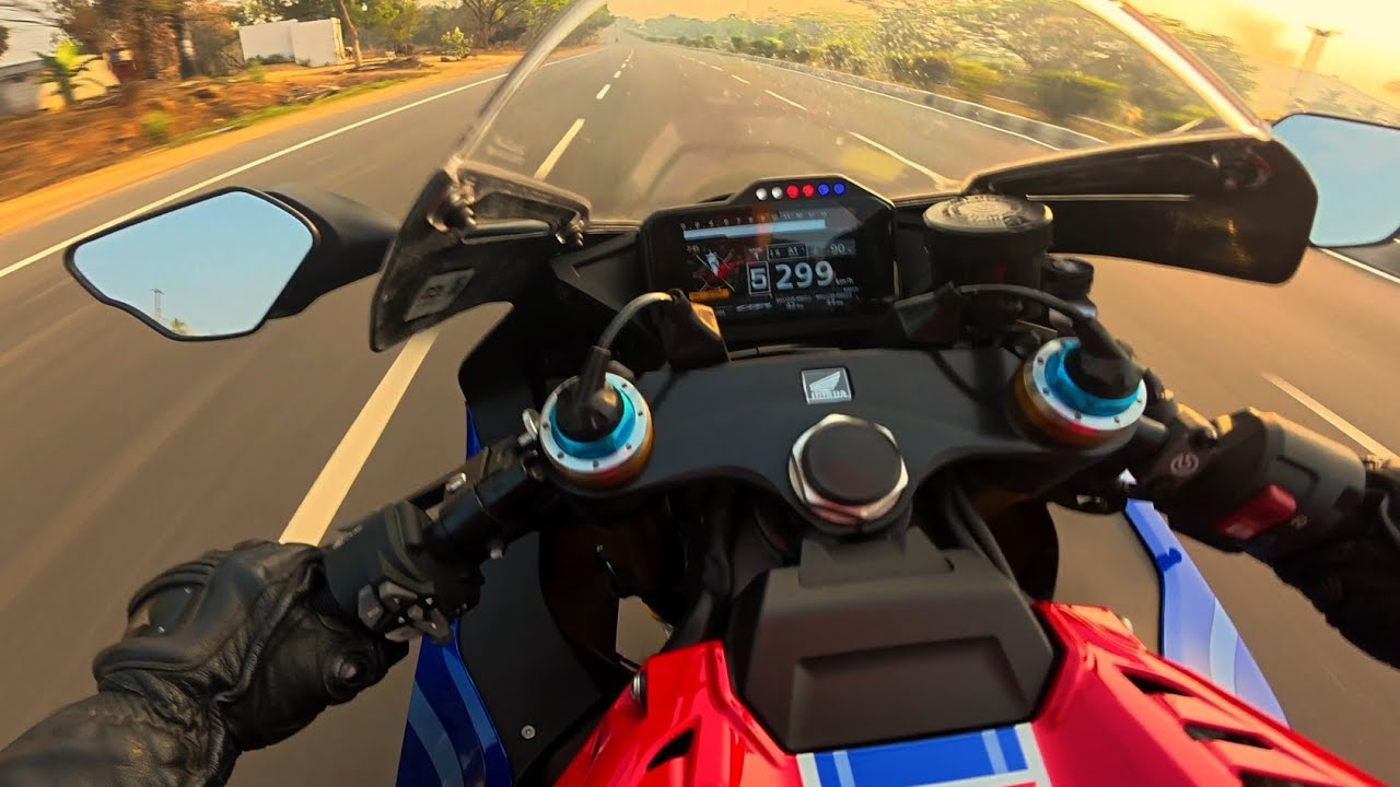 Honda CBR 1000RRR Fireblade SP | Superfast Breakfast Ride