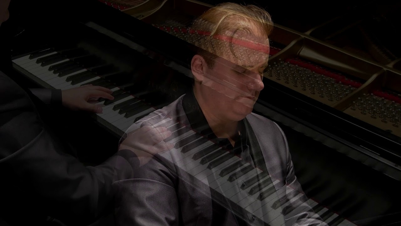 JOSU DE SOLAUN PLAYS DE FALLA Fantasia Baetica