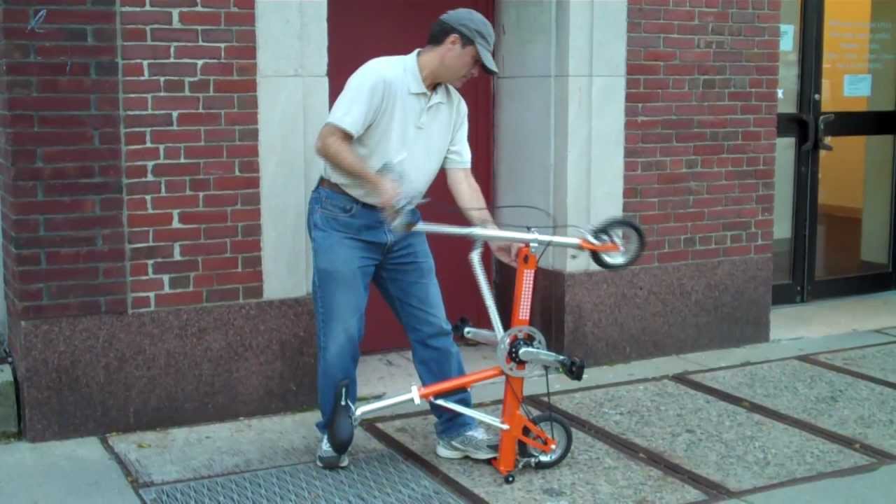 Quick change on the go CarryMe compact folding bike.