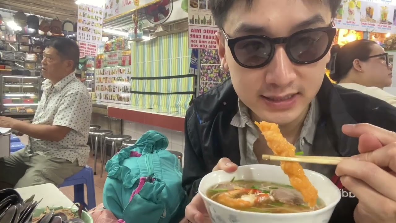 Huy Ma trúng số thầm lặng rời Việt Nam trưa nay sau khi antifan báo cáo láo gài người phá H khóc?