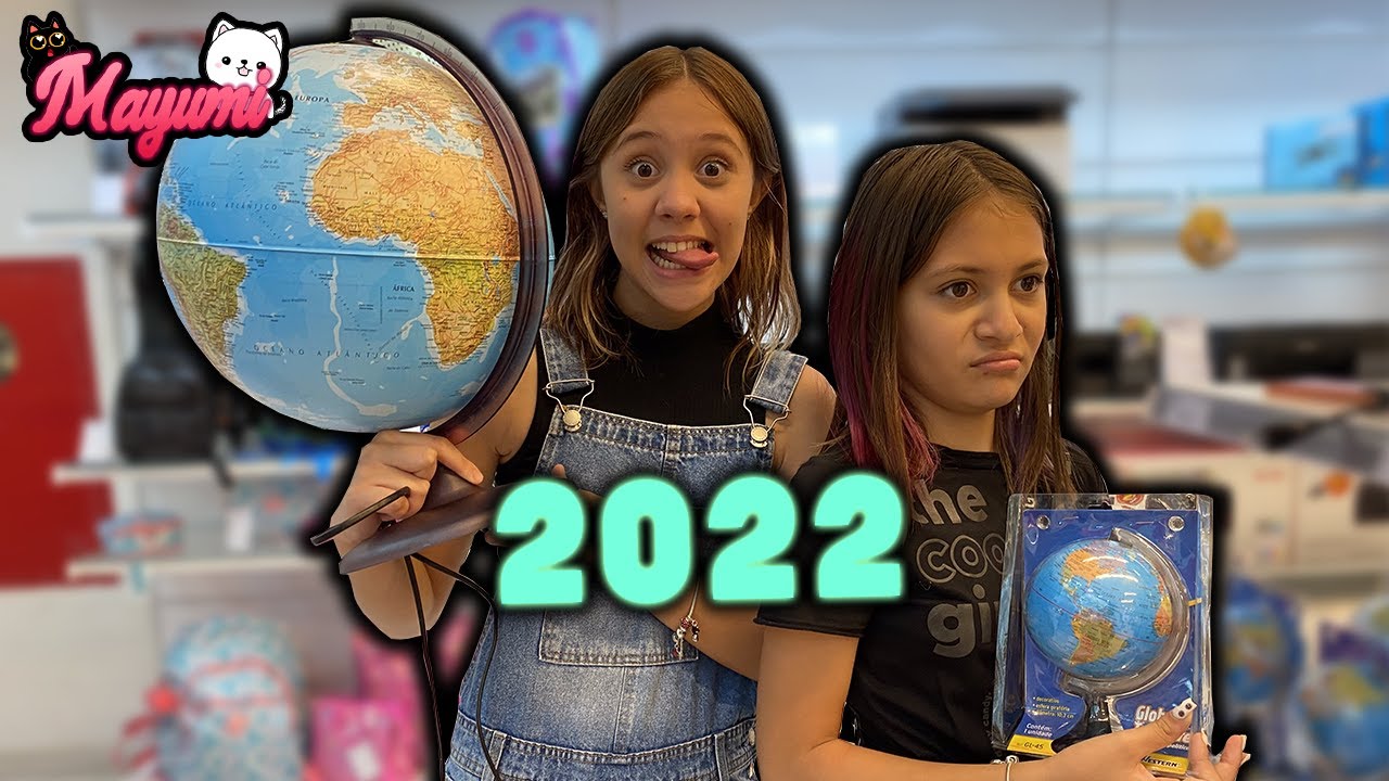 COMPRANDO MEU MATERIAL ESCOLAR DE 2022 com BIANKINHA! | Mayumi Vlog