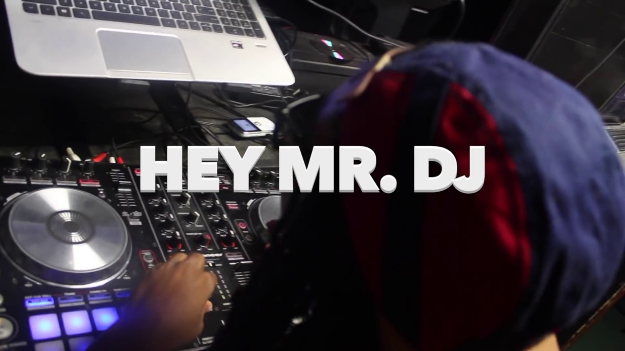 Ratchet 985 ft Lil Buck and Money Mark- 